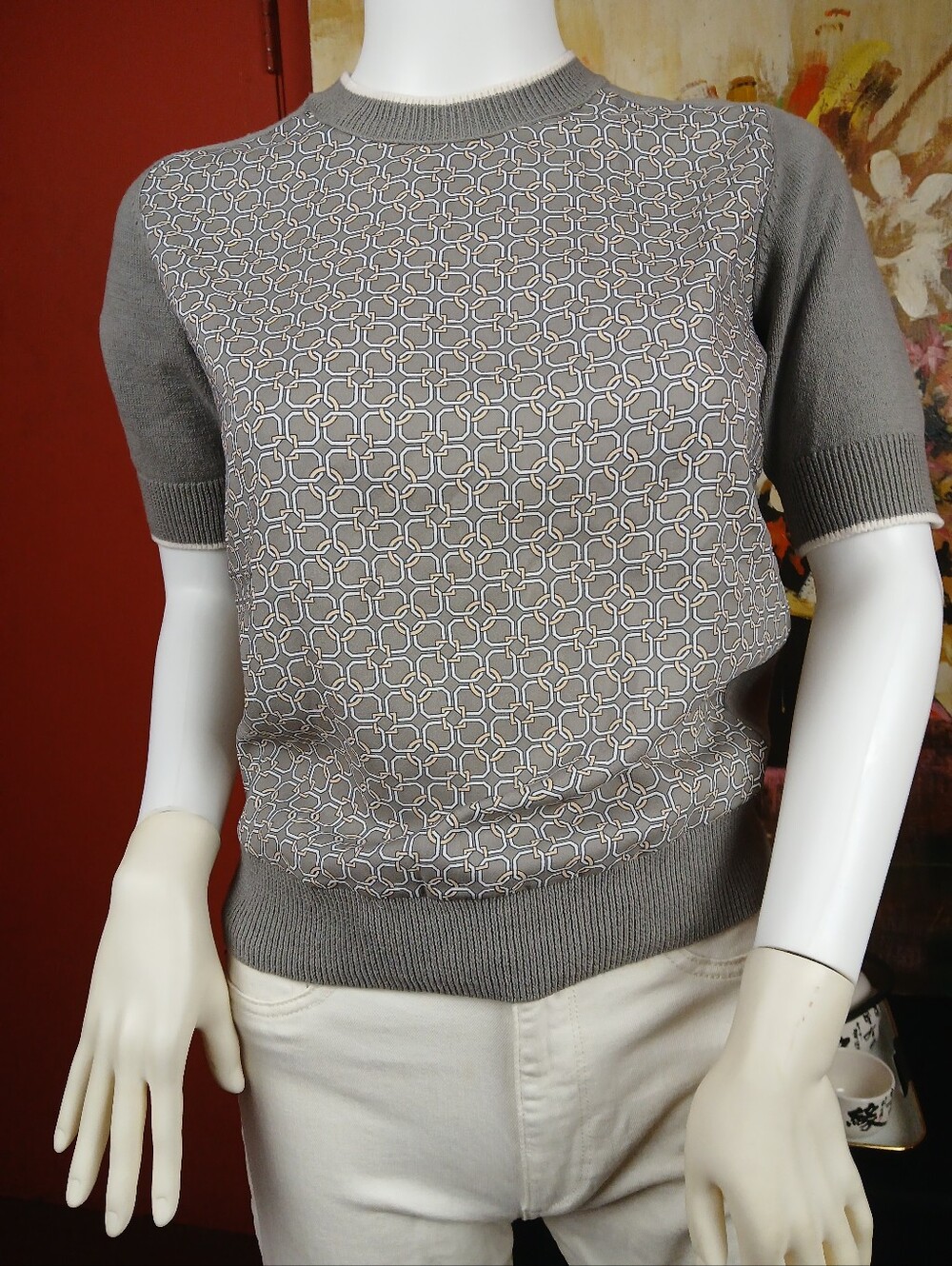 Ann Taylor Gray Geometric Crewneck Sweater